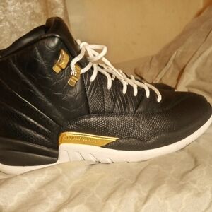 Jordans 12 Retro